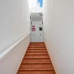 Casa de Férias Casa Barriguita 2 *